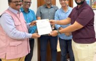 सिने दिग्दर्शक -लेखक विजू माने यांच्या ‘जबरी खबरी’ डिजिटल चॅनेलला राजा माने यांची सदिच्छा भेट