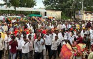 तळवेल येथे आगळा वेगळा बैलपोळा साजरा ;पारंपरिक पोळ्याला तंत्रज्ञानाची जोड ,उत्कृष्ट बैल जोडीचा झाला सन्मान
